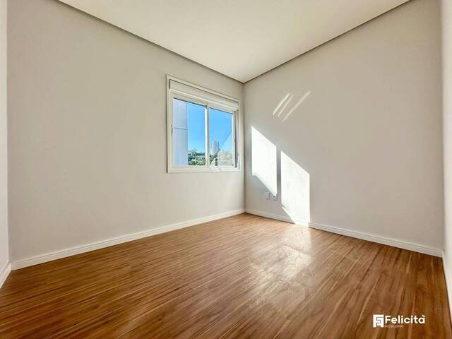 #1402 - Casa para Venda em Caxias do Sul - RS