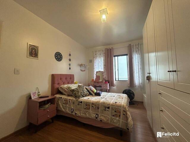 Apartamento para Venda em Caxias do Sul - 2