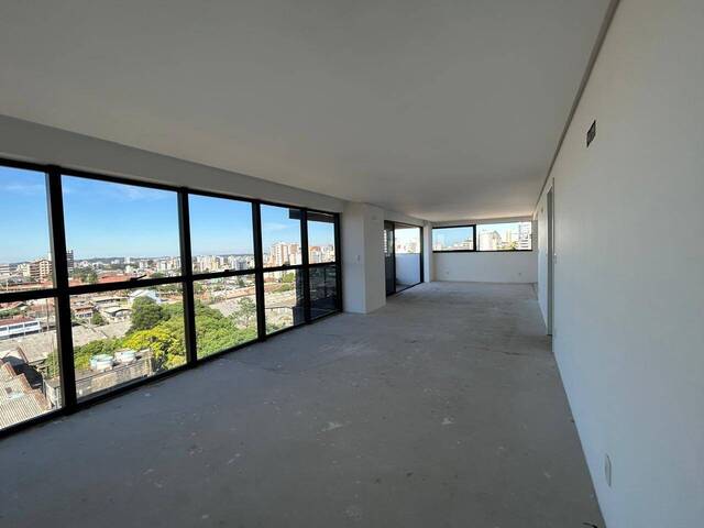 Apartamento para Venda em Caxias do Sul - 2