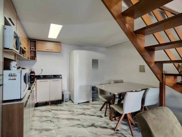 #1423 - Sobrado para Venda em Caxias do Sul - RS