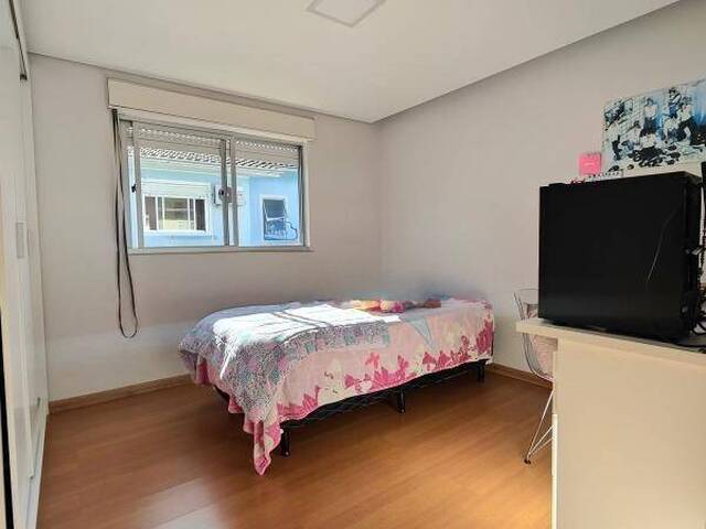 Sobrado para Venda em Caxias do Sul - 4