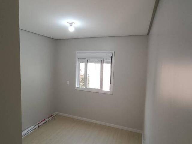 Apartamento para Venda em Caxias do Sul - 5