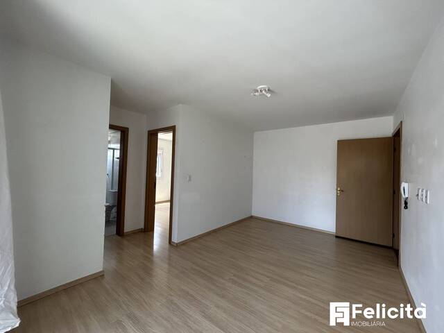 Apartamento para Venda em Caxias do Sul - 2