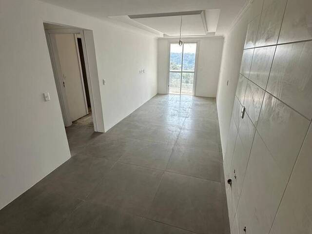 Apartamento para Venda em Caxias do Sul - 3