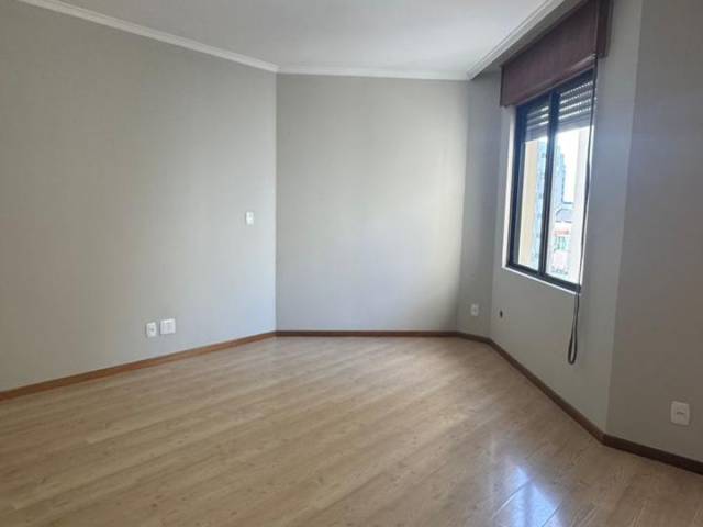 #1503 - Apartamento para Venda em Caxias do Sul - RS