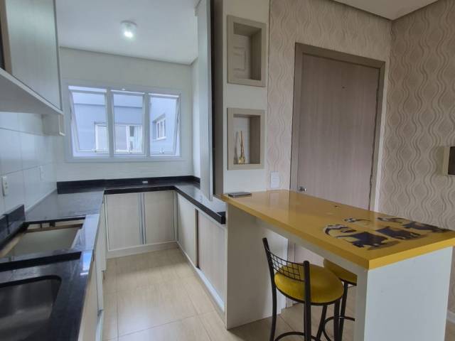 Apartamento para Venda em Caxias do Sul - 2