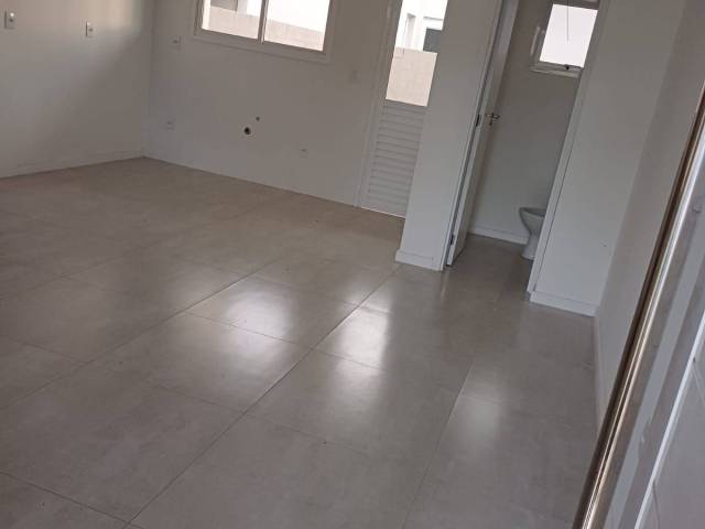 Sobrado para Venda em Caxias do Sul - 4