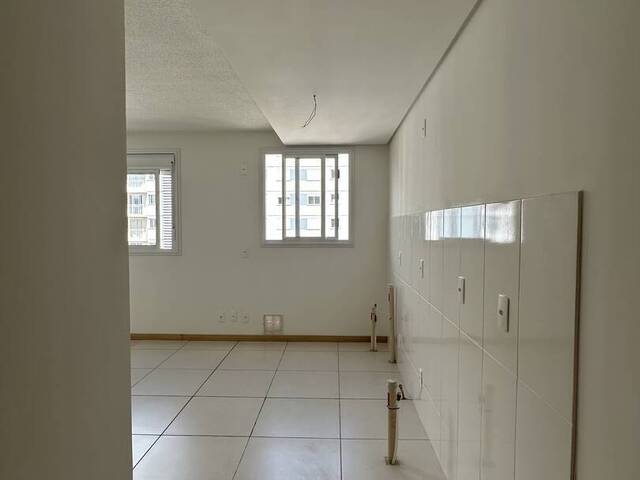 Apartamento para Venda em Caxias do Sul - 5