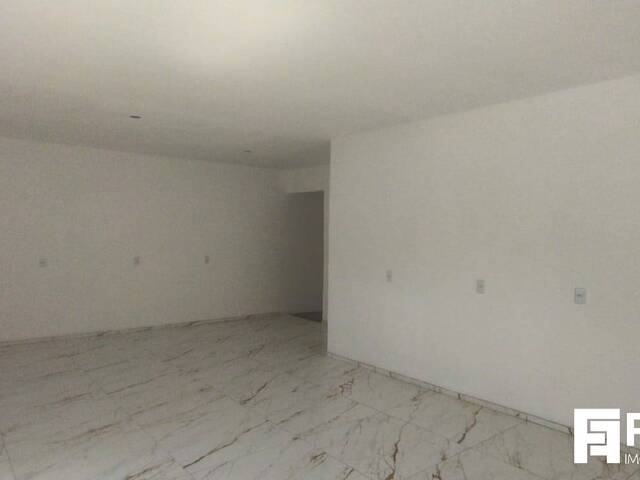 Casa para Venda em Caxias do Sul - 3