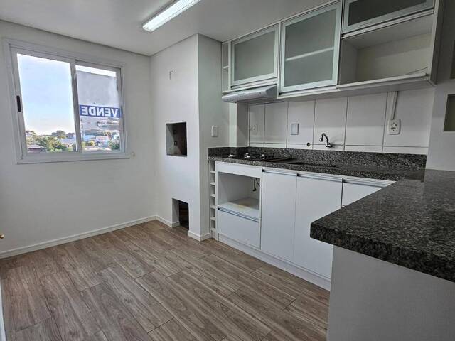 Apartamento para Venda em Caxias do Sul - 3