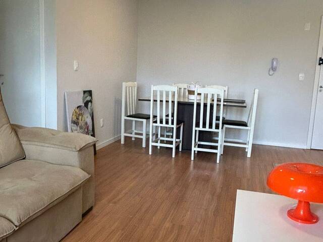 Apartamento para Venda em Caxias do Sul - 2