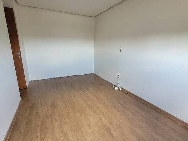 Apartamento para Venda em Caxias do Sul - 4