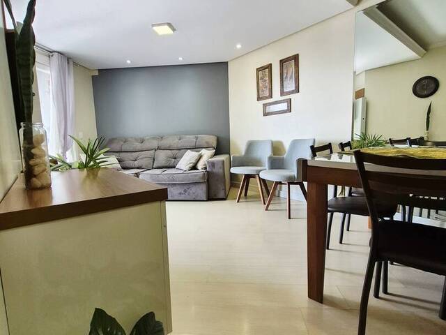 Apartamento para Venda em Caxias do Sul - 3