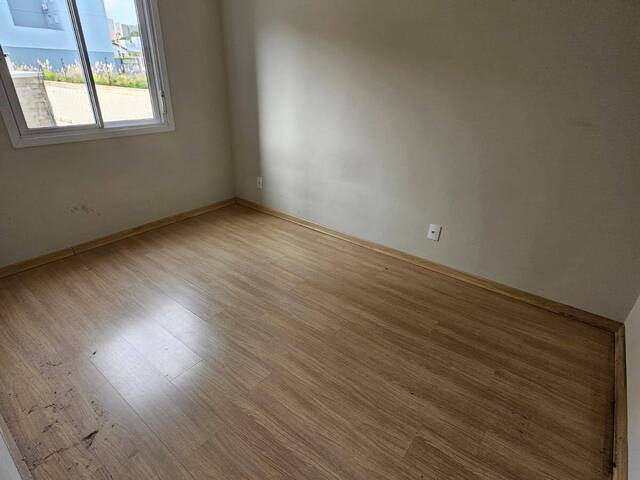 Apartamento para Venda em Caxias do Sul - 5