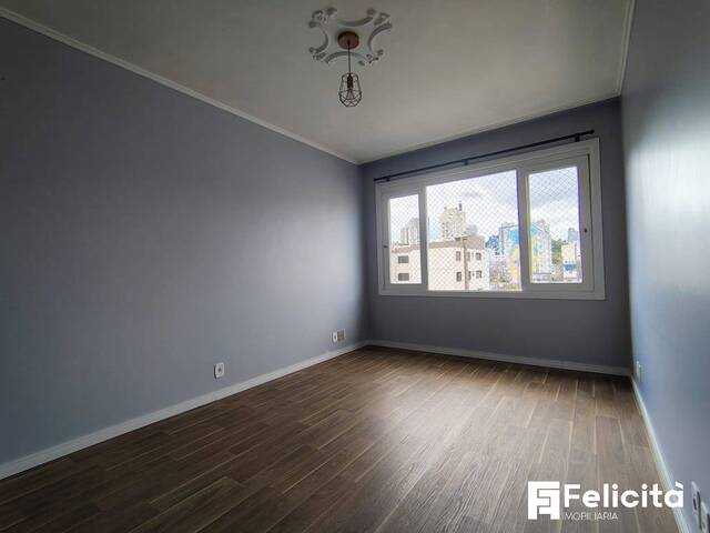 Apartamento para Venda em Caxias do Sul - 5