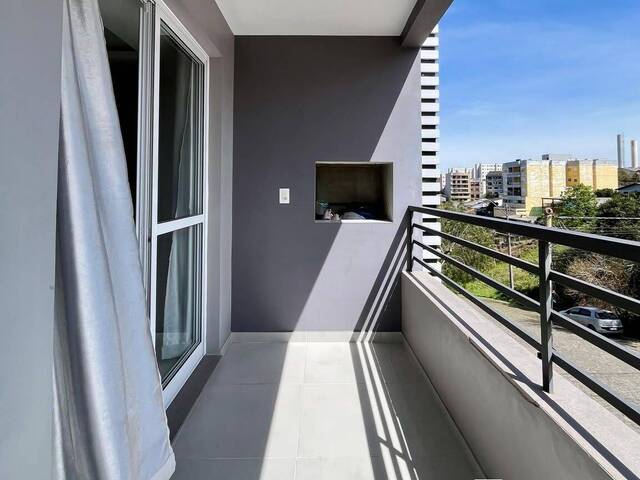Apartamento para Venda em Caxias do Sul - 5