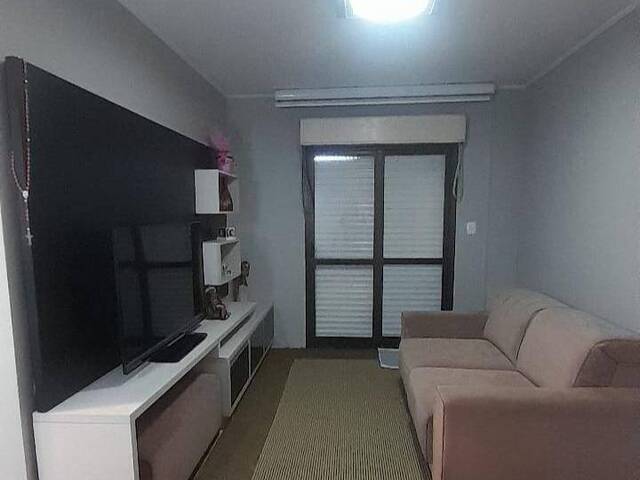 Apartamento para Venda em Caxias do Sul - 2