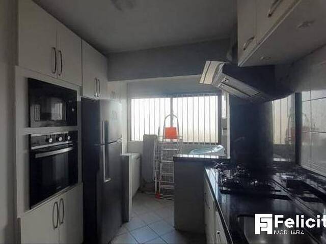 Apartamento para Venda em Caxias do Sul - 5