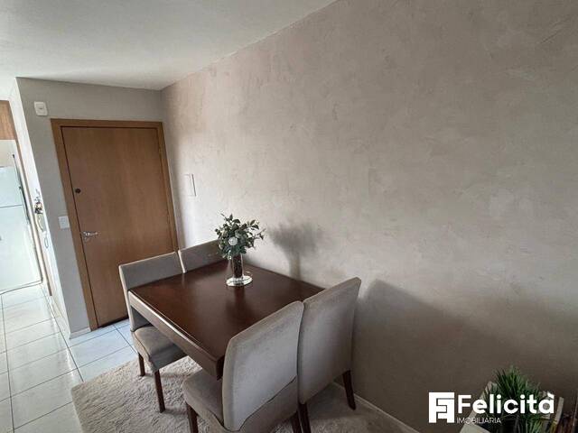 Apartamento para Venda em Caxias do Sul - 2