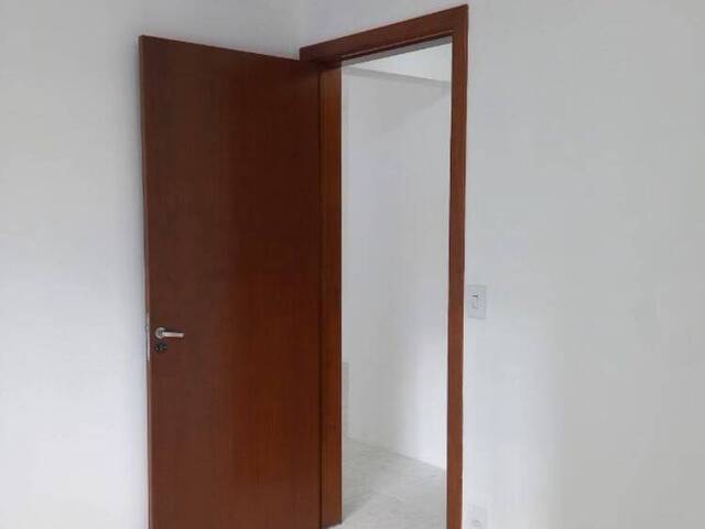 Apartamento para Venda em Caxias do Sul - 5