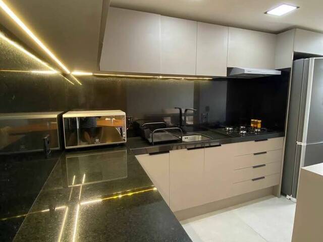 #1745 - Apartamento para Venda em Caxias do Sul - RS