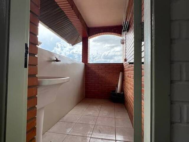 #1748 - Apartamento para Venda em Caxias do Sul - RS