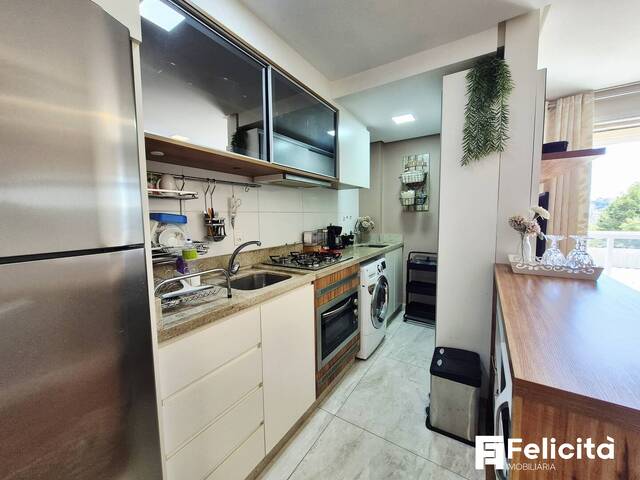 #1749 - Apartamento para Venda em Caxias do Sul - RS