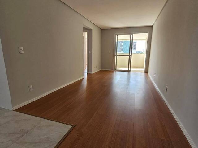 #1757 - Apartamento para Venda em Caxias do Sul - RS