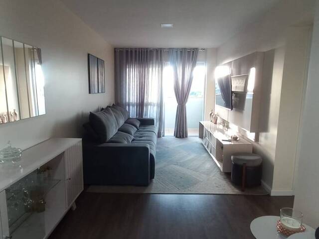 #1758 - Apartamento para Venda em Caxias do Sul - RS