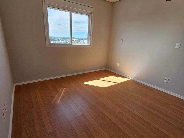 Apartamento para Venda em Caxias do Sul - 5