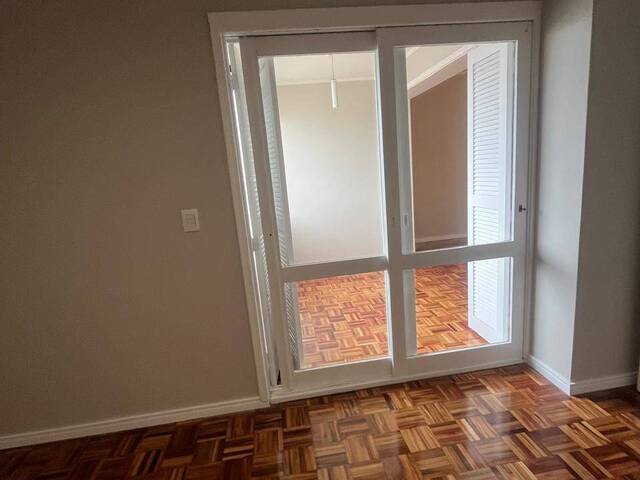 Apartamento para Venda em Caxias do Sul - 4