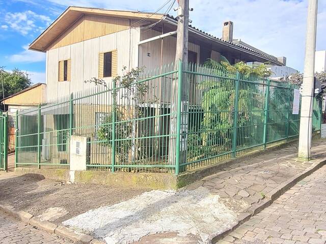 #1790 - Casa para Venda em Caxias do Sul - RS