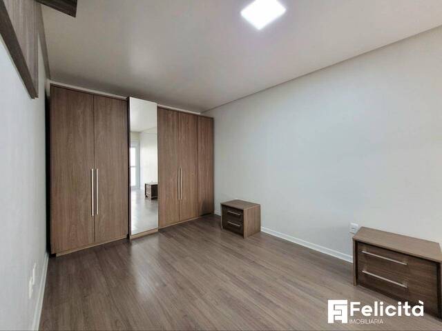 Apartamento para Venda em Caxias do Sul - 5