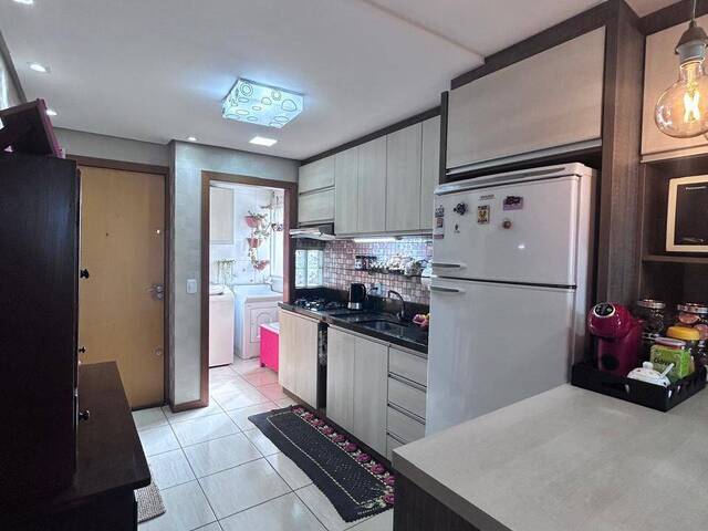 #1817 - Apartamento para Venda em Caxias do Sul - RS