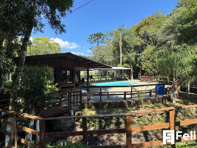 #1823 - Casa para Venda em Farroupilha - RS