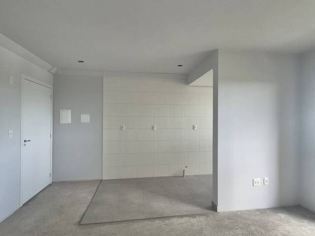 #1835 - Apartamento para Venda em Caxias do Sul - RS