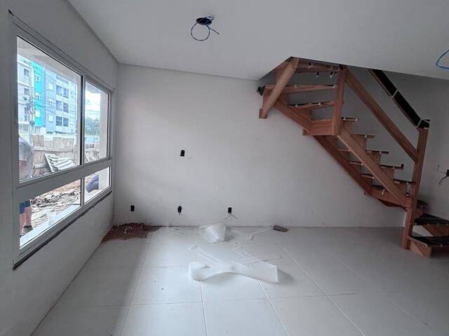 #1711 - Sobrado para Venda em Caxias do Sul - RS