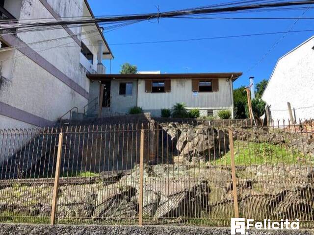 #1838 - Apartamento para Venda em Caxias do Sul - RS