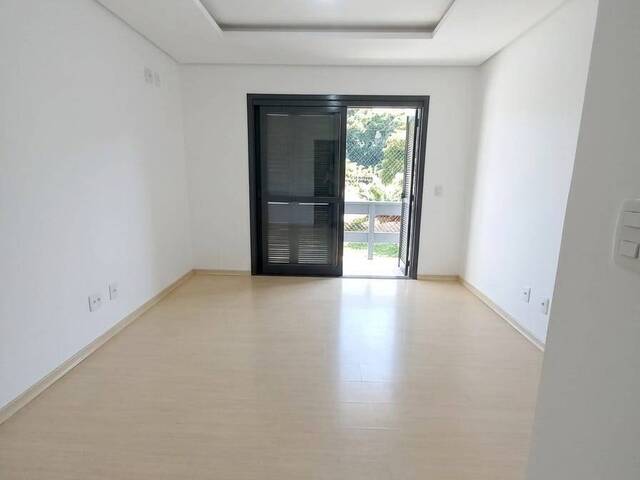 Sobrado para Venda em Caxias do Sul - 5