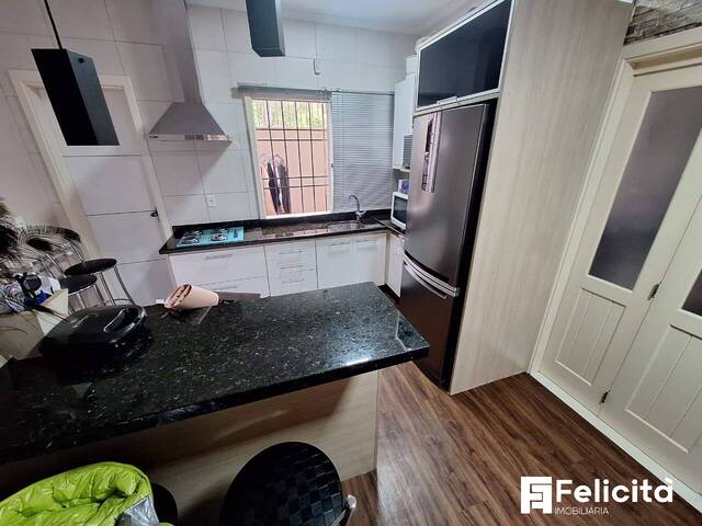 Sobrado para Venda em Caxias do Sul - 3