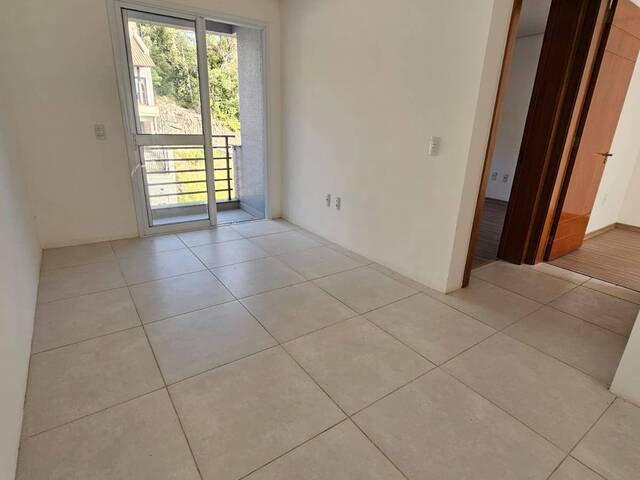 Apartamento para Venda em Caxias do Sul - 2