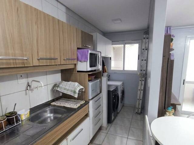 Apartamento para Venda em Caxias do Sul - 3