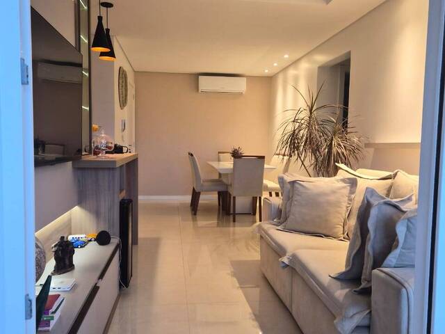 Apartamento para Venda em Caxias do Sul - 2