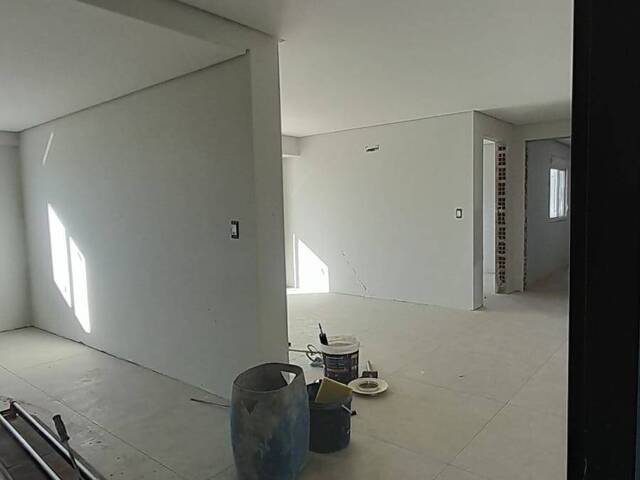 Apartamento para Venda em Caxias do Sul - 5