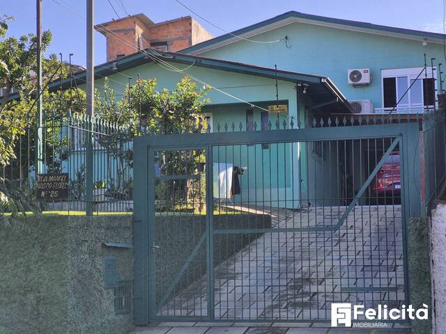 #1933 - Casa para Venda em Caxias do Sul - RS