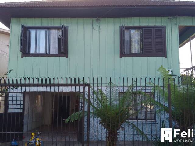 #1961 - Casa para Venda em Caxias do Sul - RS