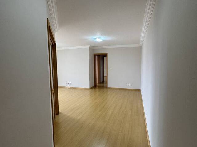 #1963 - Apartamento para Venda em Caxias do Sul - RS