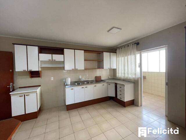 Apartamento para Venda em Caxias do Sul - 5
