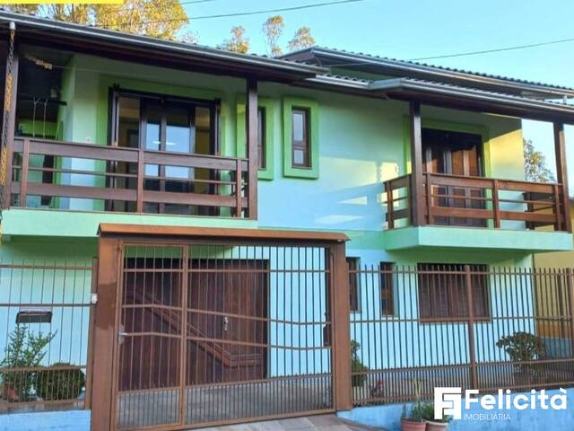 #1990 - Casa para Venda em Caxias do Sul - RS