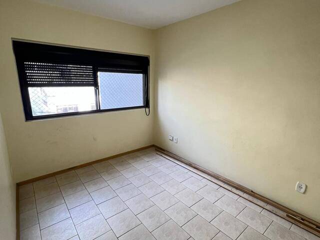 Apartamento para Venda em Caxias do Sul - 5